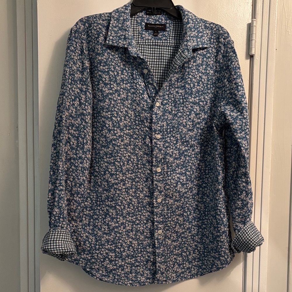 Banana Republic flannel lined Untucked Fit shirt. Sz L